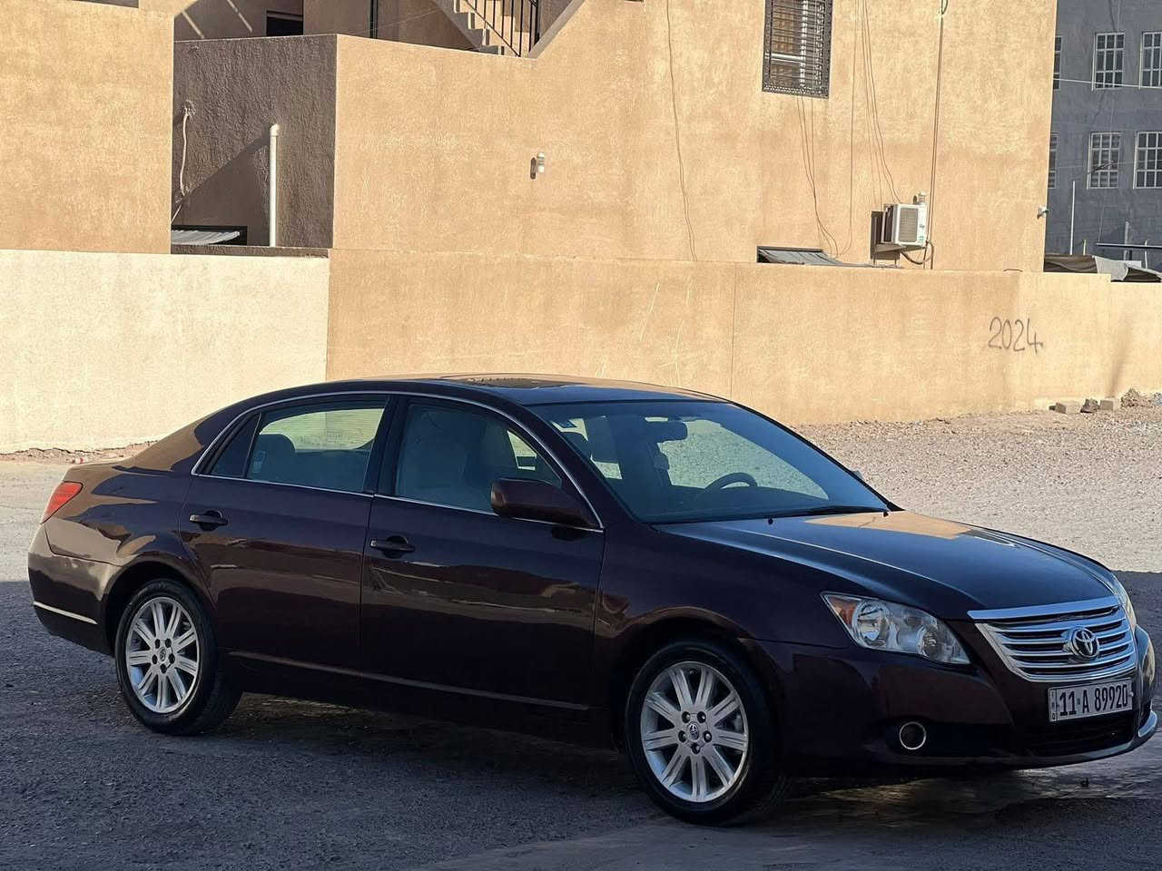 السلام عليكم….
للبيع بسعر مناسب جدا 98$ اعتذر عن الاقساط والوعده
تيويوتا اڤيلون 2007 XL لون احمر ماروني ( دم الغزال ) فول مواصفات سلايت عدا البصمه رقم بغداد انكليزي (11) سنويه جديدة وهزه جديدة شرط التحويل…
السيارة بيها مكانات صبغ ابيع صبغ احزام… بدون دواخل بدون ايرباك…
سيارة جاهزة بدون اي نقص…
محرك 6/3500 سلندر ….. محرك مامفتوح … السياره ماشيه 160KM…
شرط محرك وكير وصدر وكهربائيات وتبريد وتدفئة وتخم تاير سيارة جاهزة من كلشي….
مواصفات XL فول سلايت عدا البصمة معروفه مواصفاتها مايحتاج اذكرها….
العنوان/ صلاح الدين/ تكريت/ القادسية….
السعر 98$ اعتذر عن الاقساط والوعده….
للاستفسار ***********
***********
