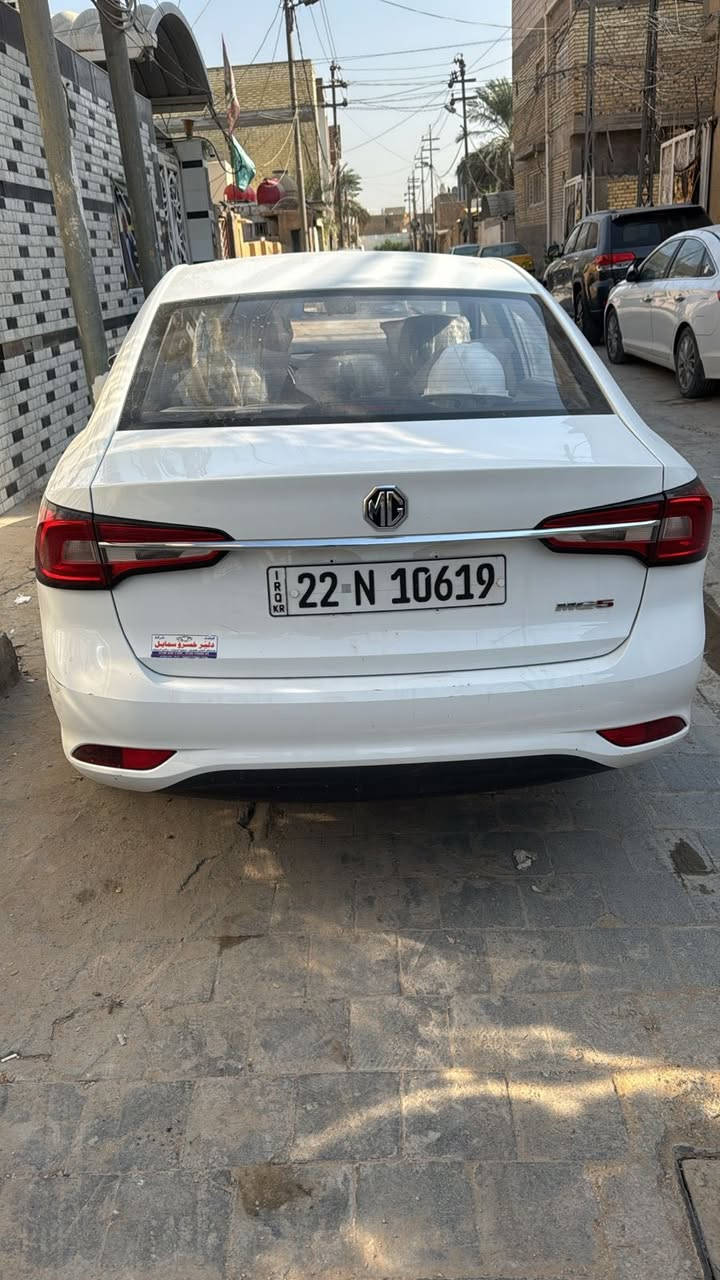 سياره mg5موديل ٢٠٢٥  ماشيه ٣٠الف  مكفوله فقط ضربه خفيفه في الجنطه السعر مناسب   
***********
