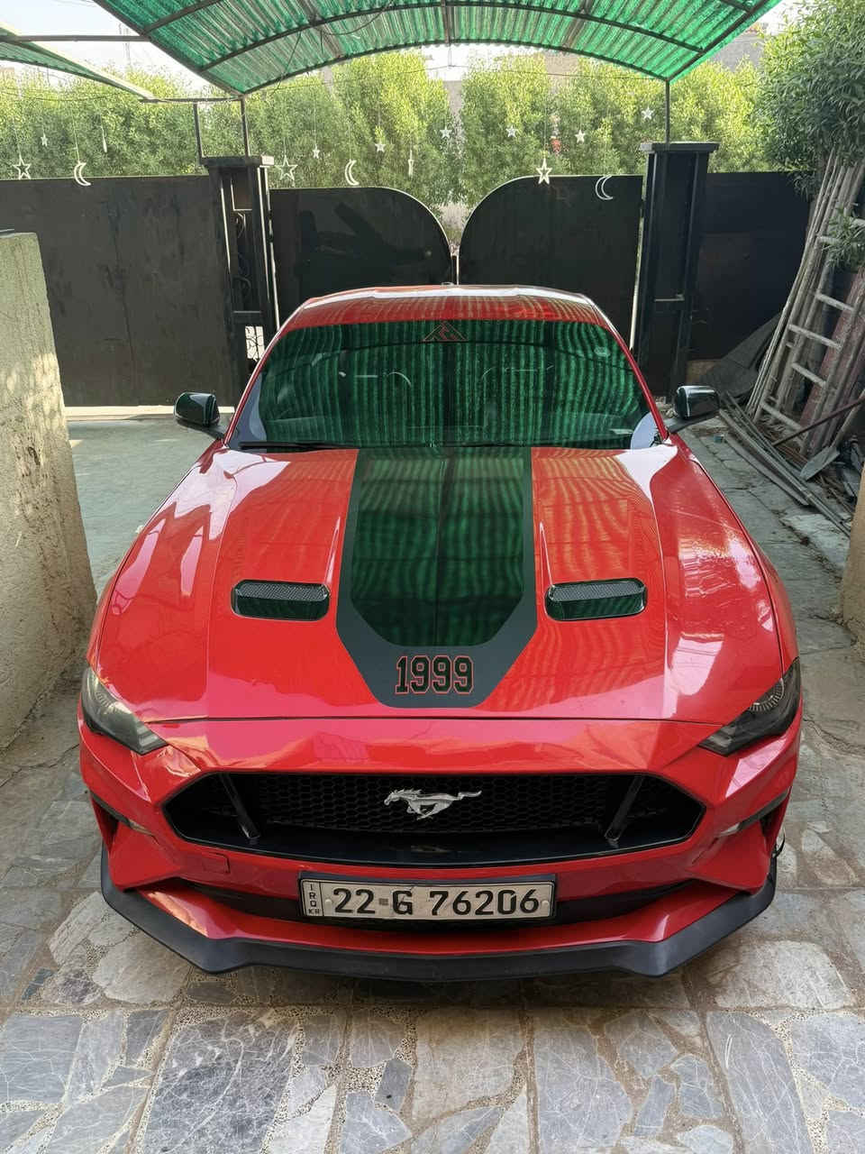 موستنك 2020 حمره 4 سلندر 2300 تيربو رقم اربيل فئة ال 55 يعني فول ماشية 73 الف ميل حادثها جاملغ و بنيد  صبغ جاملغ خلفي يسره صبغ و جاملغ يمنى خلفي و جنطه كلير من الاخير ابيعلك حزام حتى اخلص
 بدون ايرباك و بدون شاصي السياره فول مواصفات كشنات جلد تدفئة تبريد و كهرباء ترحيب ب المري تحكم اللوان الدشبول و الداخل و بعد مواصفات 
السياره نقوصاتها بس ب شكلها الخارجي  يرادلة ترتيبات
السعر ١٣٦ و بيها مجال بسيط و مكان السياره بغداد حي الجامعه و زيونه 
واتساب ***********
