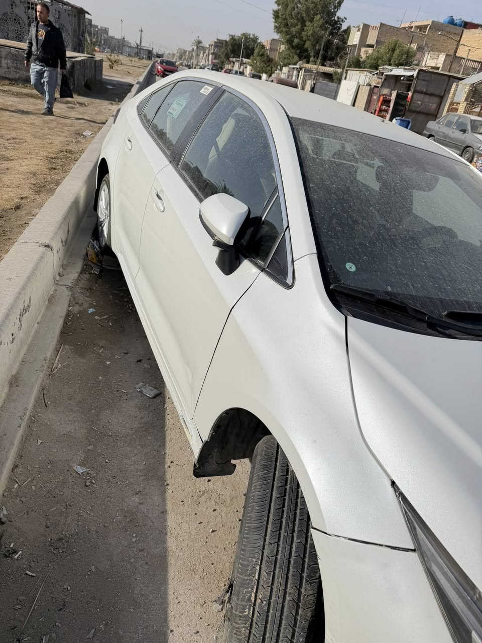 السلام عليكم كورلا ساز جيهان مديل ٢٠٢٣
ماشية ٥٨ سيارة نظيفة بدون صبغ بدون شخوط صار بيه حادث بسيط جدا فقط انكسر الويل والدعامية 

السيارة يحتاجلها تخم تاير ودعامية 

ابيعها على وضعها اي مشكلة اخرى لا توجد 

سيارة شغاله ونظيفة من كافة النواحي 

السعر ١٥٥ قفل 

للاتصال ***********
