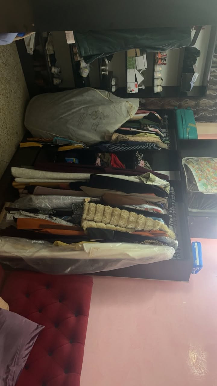 كنتورين ومراية ام الاضوية ورفوف عدد 2  للبيع ب250 الف


**إذا كنت صاحب هذا الإعلان وتريد حذفه لأي سبب، رجاءا أرسل رسالة إلى الدعم الفني**