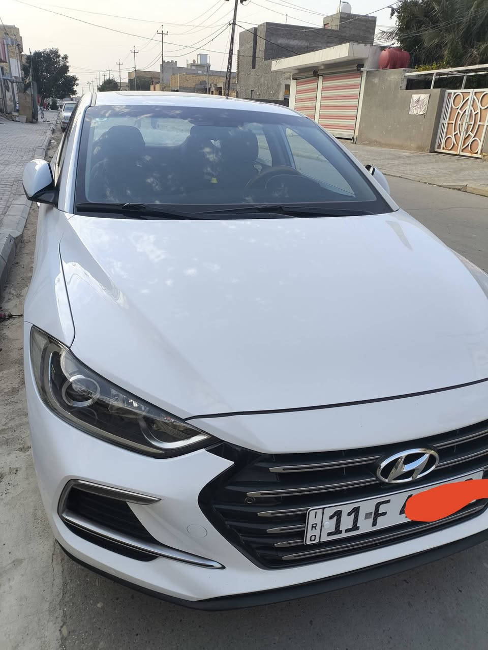 النترا ٢٠١٩ خليجي فئة سوبر محرك ٢٠٠٠ دوش المرغوب شرط تفول عادي وتطلع بدون دوانز فول مواصفات عدا البصمه مكفوله كفاله عامه عدا بارد بسيط كما موضح بالسهم فوق غبق البنزين وبعض الخدوش البسيطه مكينه وكير بلادي شرط مامفتوح برغي تبريد ثلج حداديه جديده ماشيه ١٦٧ الف رقم بغداد دولي لنهاية ٢٠٢٨ مكاني مركز مدينة الكوت السعر ١٦٧ قابل للتفاوض تلفون***********.    .
