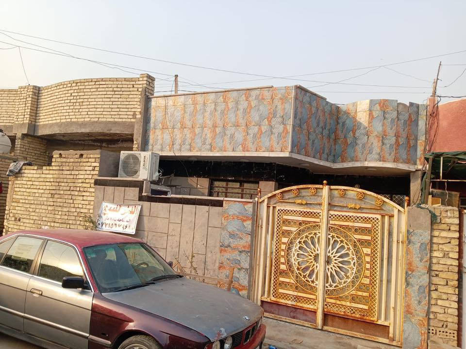 السلام عليكم ورحمة الله وبركاته
بيت زراعي للبيع
المساحة ١١٠ متر
النزال 16 متر
الواجهة 7 متر
العنوان: الشعب الجمعيات خلف السدة الفتحة المقابل عمار ابو الدهن.
المنطقة كاملة الخدمات للاستفسار الاتصال على الرقم التالي: ***********
السعر على الاتصال او الخاص فقط
