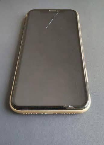 ايفون xr  للبيع
ذاكره ١٢٨ 

بطاريه ٧٧ ٪؜

الشاشه #مكسوره وبيها #نقاط #سود ( شغال بدون اي مشاكل ) 

 الفيس ايدي #متوقف 

نضافه الجهاز ٧٥٪؜ بي  شخوط وضربه 

للبيع  السعر ١٠٠الف وبي مجال 

بدون ملحقات فقط شاحنه


**إذا كنت صاحب هذا الإعلان وتريد حذفه لأي سبب، رجاءا أرسل رسالة إلى الدعم الفني**
