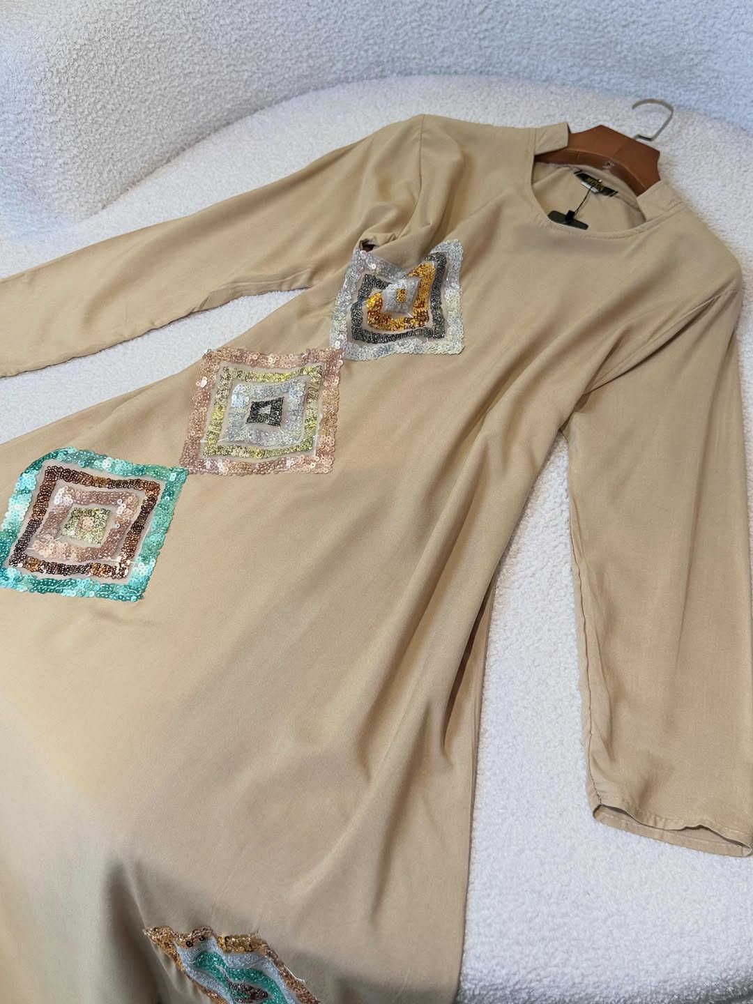 الــسعر13الـف✨🤎
القياسات(L,xl,2x,3x)

للحجز و الاستفسار التواصل على الأرقام واتس اب 

***********
***********
***********
***********

توصيل بغداد  5000
توصيل محافظات  5000
