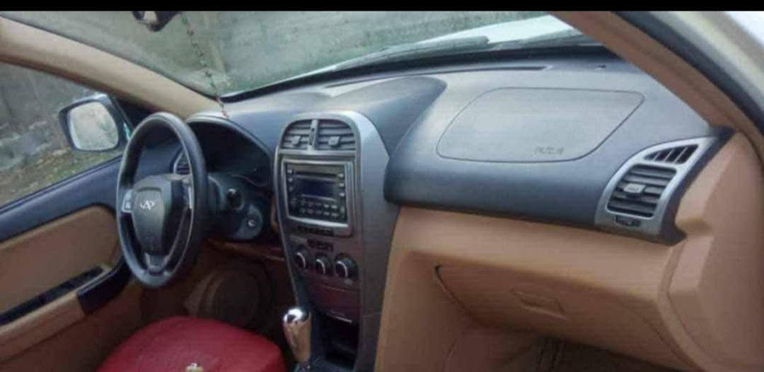 السلام عليكم
شعندك مراوس نزل بالتعليقات
تيكو13  رقم قادسيه انكليزي هزه جديده باسمي جاهزه اي نقص مابيهه 
صبغ جاملغ عكس السائق اثر طخه بسيطه ورشات قليله
مكان السياره بابل


**إذا كنت صاحب هذا الإعلان وتريد حذفه لأي سبب، رجاءا أرسل رسالة إلى الدعم الفني**