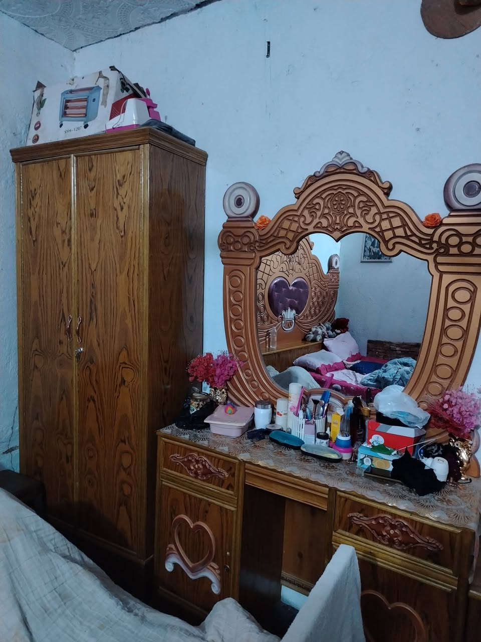 السلام عليكم
متاح غرفه استخدام قليل كامله من كلشئ 
السعر 650 وبيها مجال
مكاني السنيه 
***********
