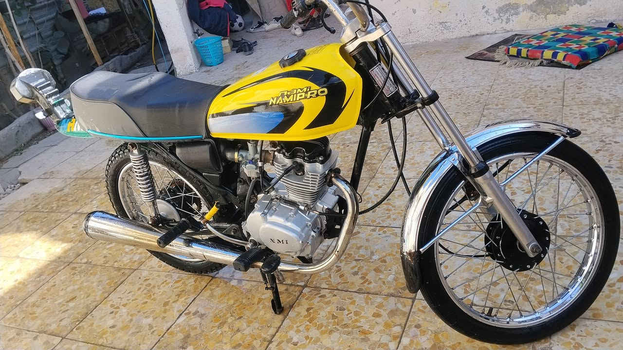 سلام عليكم شباب غراض مال دراجه للبيع بس شاصي مو للبيع
ب ٥٠٠ وبيهن مجال للشراي مكاني بصره مطيحه 
***********
