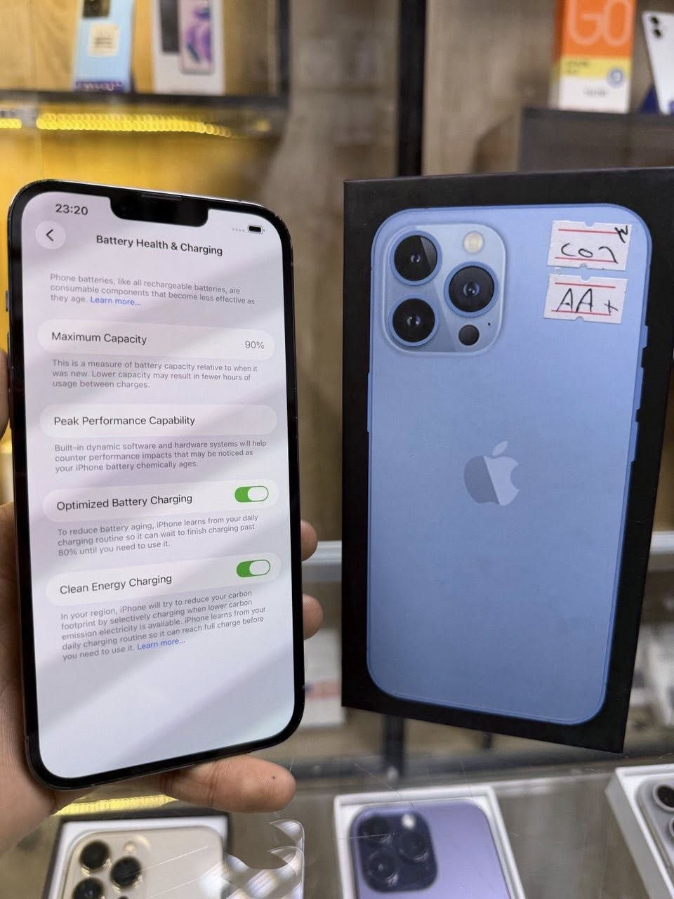 💥💥   اقوه عرض حالياً وقوه سعر💥💥
ايفون13برو  ماكس  لون مميز ذاكره 256 بطاريه90 🔋 نموذج M كارتون 
 ممبدل بي شي مع ضمان 5 ايام  نضافه 100‎%‎ زلغ ما بي وتر بروف كامل ملحقاته الجهاز نضافه كانما فاتحه من الكارتونه بلحاسبه كله نورمال  
متوفر خدمة توصيل بشروط اوليه جميع محافظات العراق 🇮🇶 
مكاني   كربلاء تحت جسر باب طويريج منفذ ابو حيدر للمبايل
☎️*********** 
سعر 700 الف
