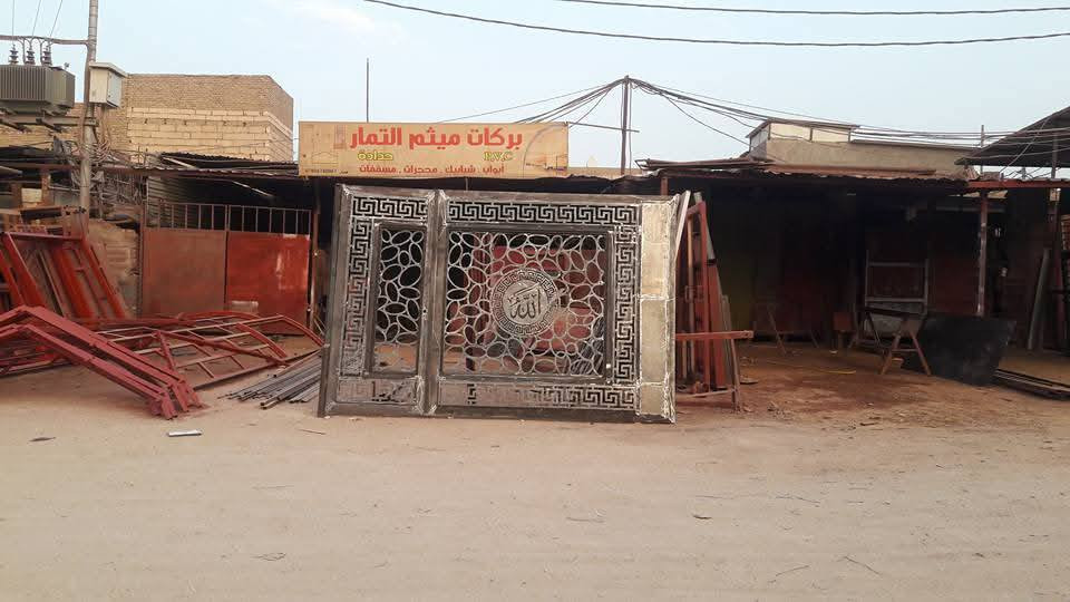 باب بيتك قديم يمي انطيك باب جديد حسب ذوقك وأخذ القديم حسب الاتفاق للتواصل ***********واتساب
