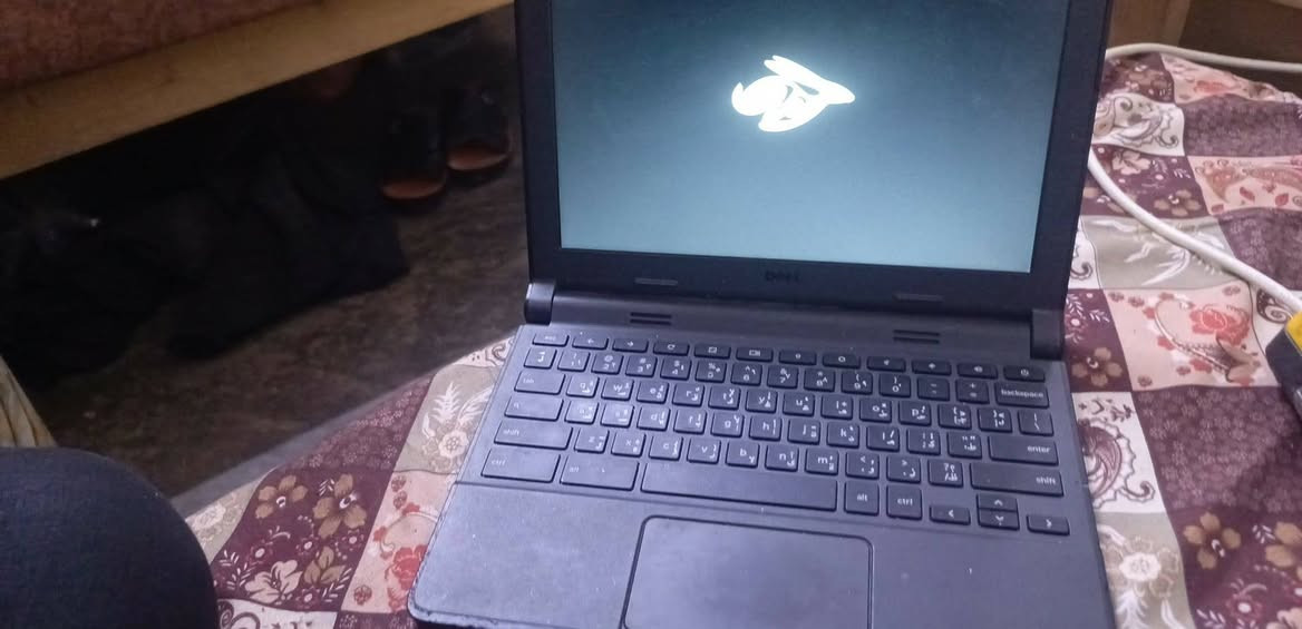 سلام عليكم حاسبة للبيع او مراوس شعندك نزل كلة شرط بس السماعة مشكوك ويا شاحنتهة كامل ستفسار خاص او خابر ***********
