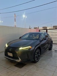 لكزس UX200 • ٢٠٢٢ • ٥٠٠٠٠ كم