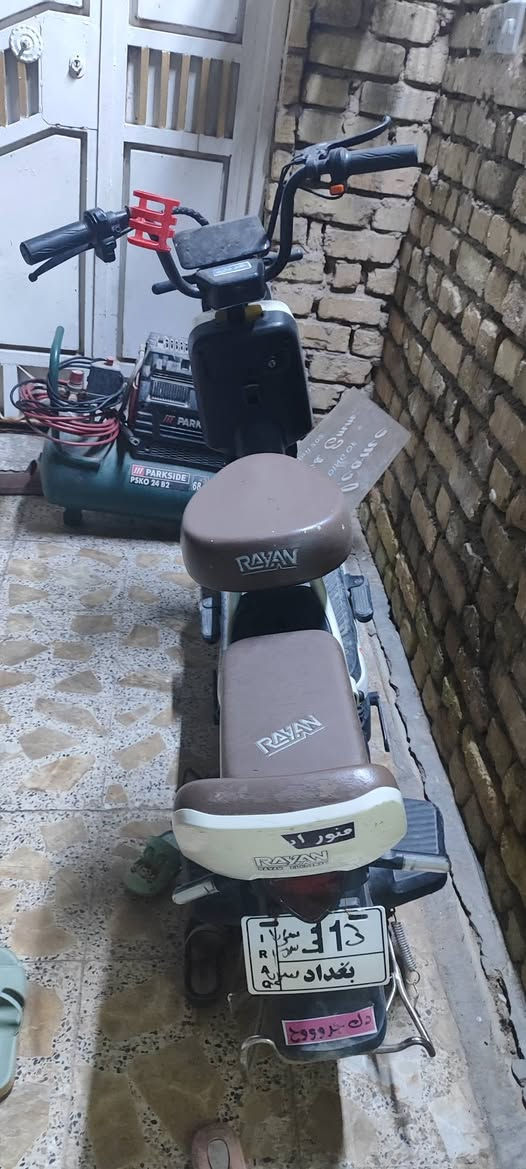 السلام عليكم شباب دراجة شحن نظافة ٨٠%شرط الشغل رادها ٣٥٠ اوبيه مجال *********** عمارة, ميسان
