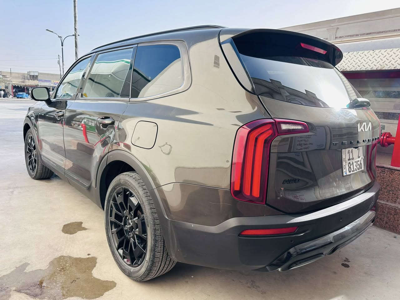 السلام عليكم 
للبيع كيا تيلورايد موديل 22 فول مواصفات لون زيتوني مميز رقم بغداد نكليزي بسمي تحويل مباشر سته سلندر 3800 حادثه موجود بالمنشور سونار ماعندي حادثه طخطخات وبيه صبغ عام جاملغ امامي تبديل فقط ولباقي ليبل واحد مكان السياره بغداد جسر ديالى السعر مناسب اتصل وتدلل
 ‭0770 994 5141‬
