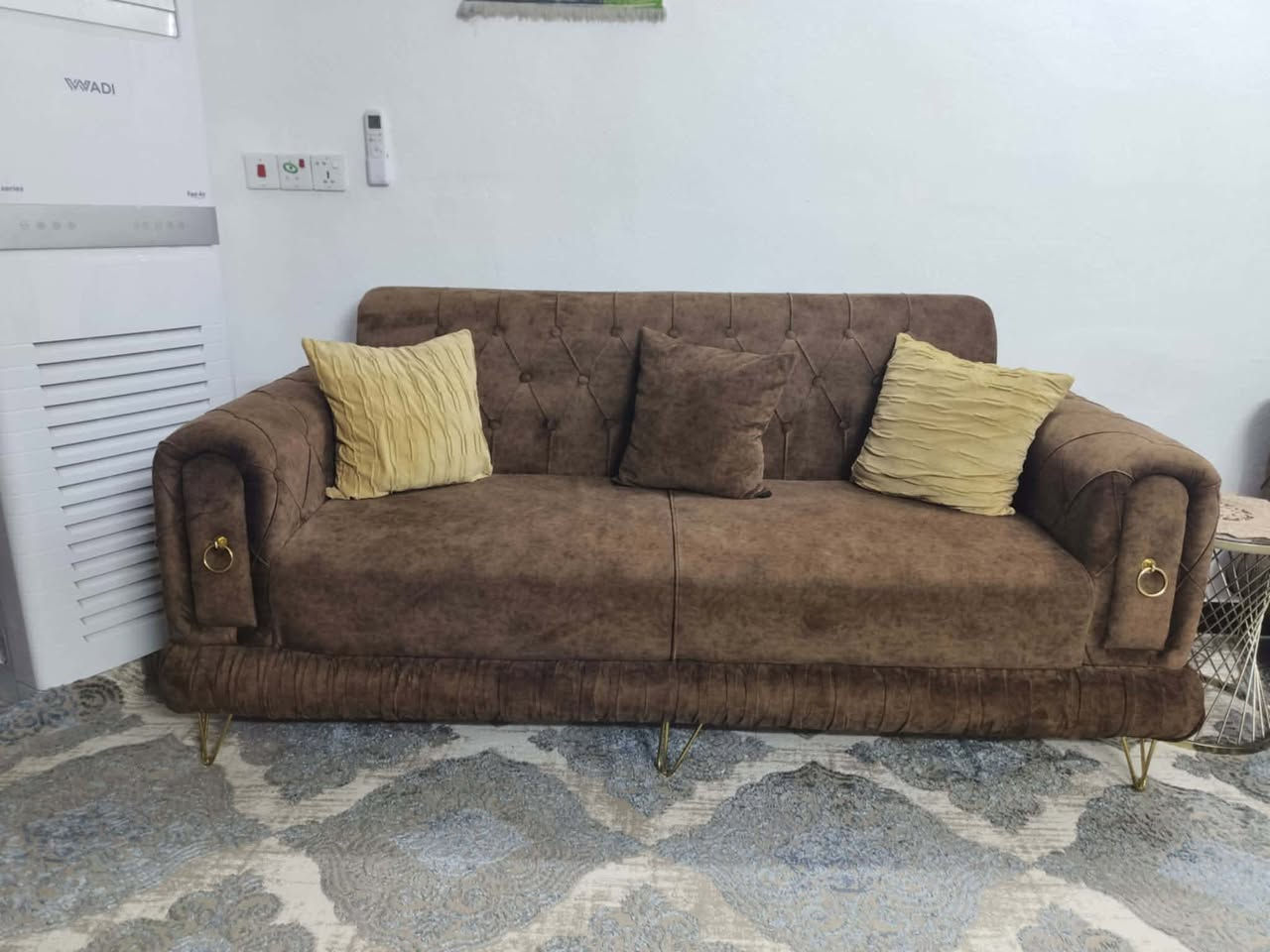 تخم 10 مقاعد العنوان بغداد العبيدي للاستفسار واتساب ***********
