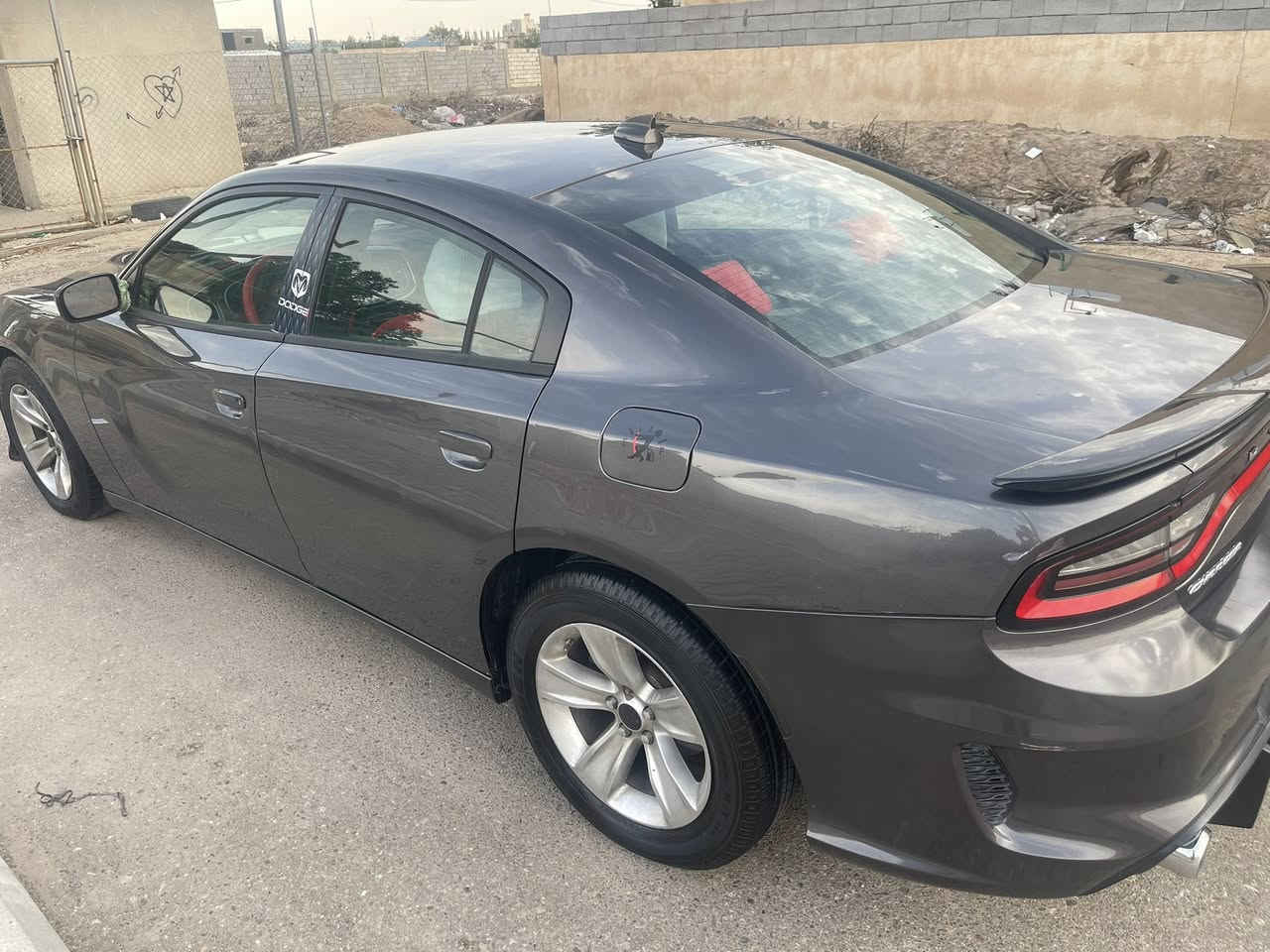 جارجر 16 اصل3600 بنيد وجاملغ  السعر 170 بيع او مراوس رقم ذي قار تحويل ثاني يوم ***********
