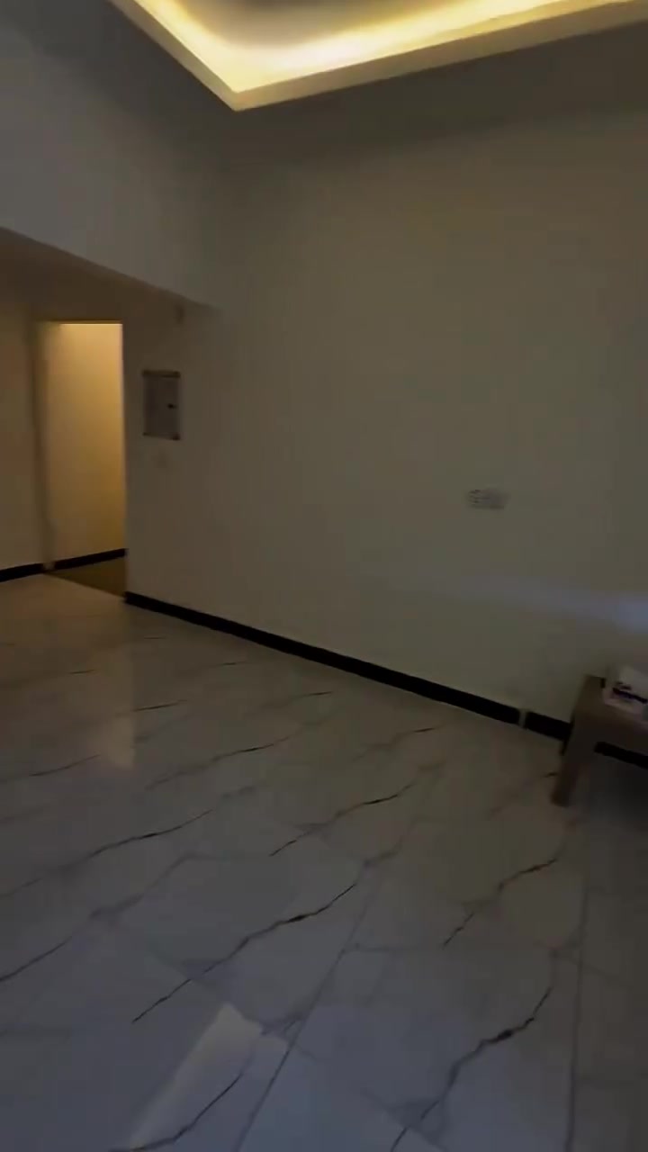🏡 مشتمل للإيجار📍 المنصور / حي العربي
خلف الدفاع المدني
🏠 مشتمل طابقين
غرفتين نوم + صالة
مطبخ منفصل + حمام
🚗 كراج صغير
📞 للاستفسار: ***********
#المنصور #حي_العربي #مشتمل_للإيجار #بغداد #عقارات_بغداد #للإيجار #سكن_للعوائل #عقارات_العراق
