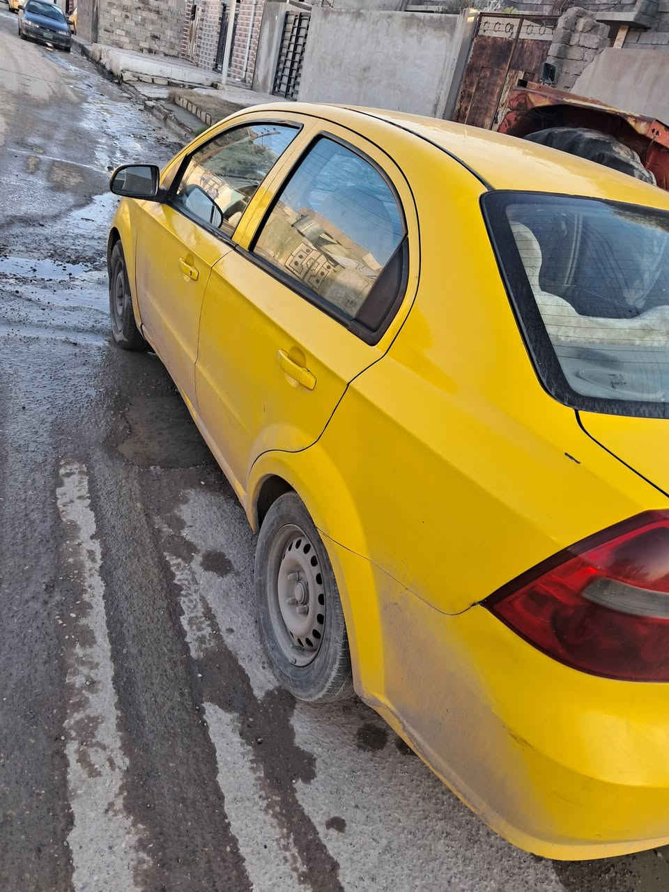 السلام وعليكم
افيو رقم بغداد مسطره هزه جديده سنويه جديد محرك كير شرط كوري 2009سياره بدون ضرر تلقيت معجون مال تكسي كابون بانزين بيه سيارة جاهزة سيارة مال رزق السعر 60 بيه مجال بسيط مكاني موصل حي الانتصار 
***********
***********
