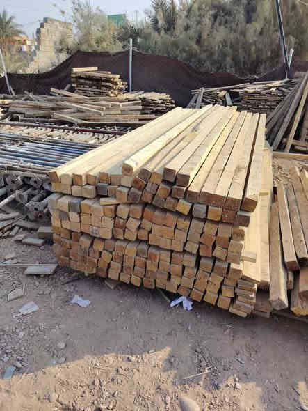 لبيع وشراء وتأجير القالب لوح مع جكات وسير وحمال وبلاويدوكافت أنواع القالب كاطون الرازي قرب المجسر للاستفسار هاتف وتس اب ***********
