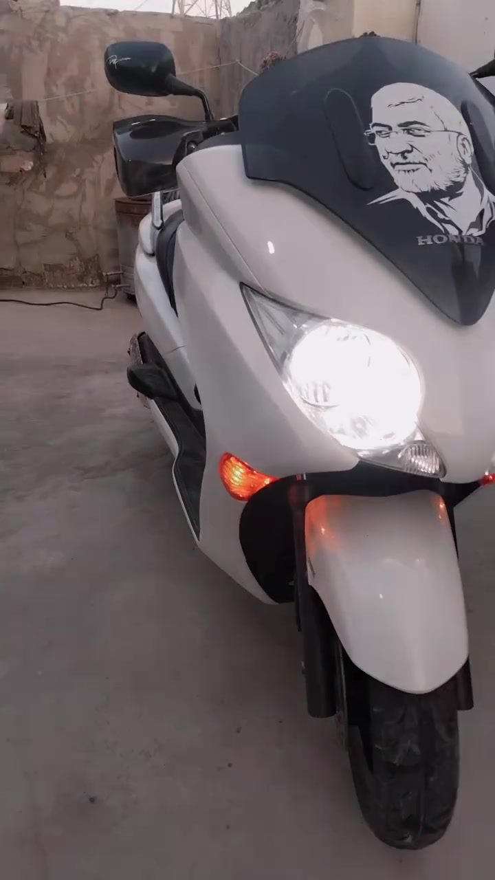 MF_0.10
بحالة الوكاله
فول مواصفات
مسجل بلاد ويه السكليتر
مانع انزلاق ABS
لايت زينون
كفاله عامه. شرط بلاد
السعر المطلوب 1700 بيه مجال بسيط
للاستفسار ***********  مكاني نعمانيه
