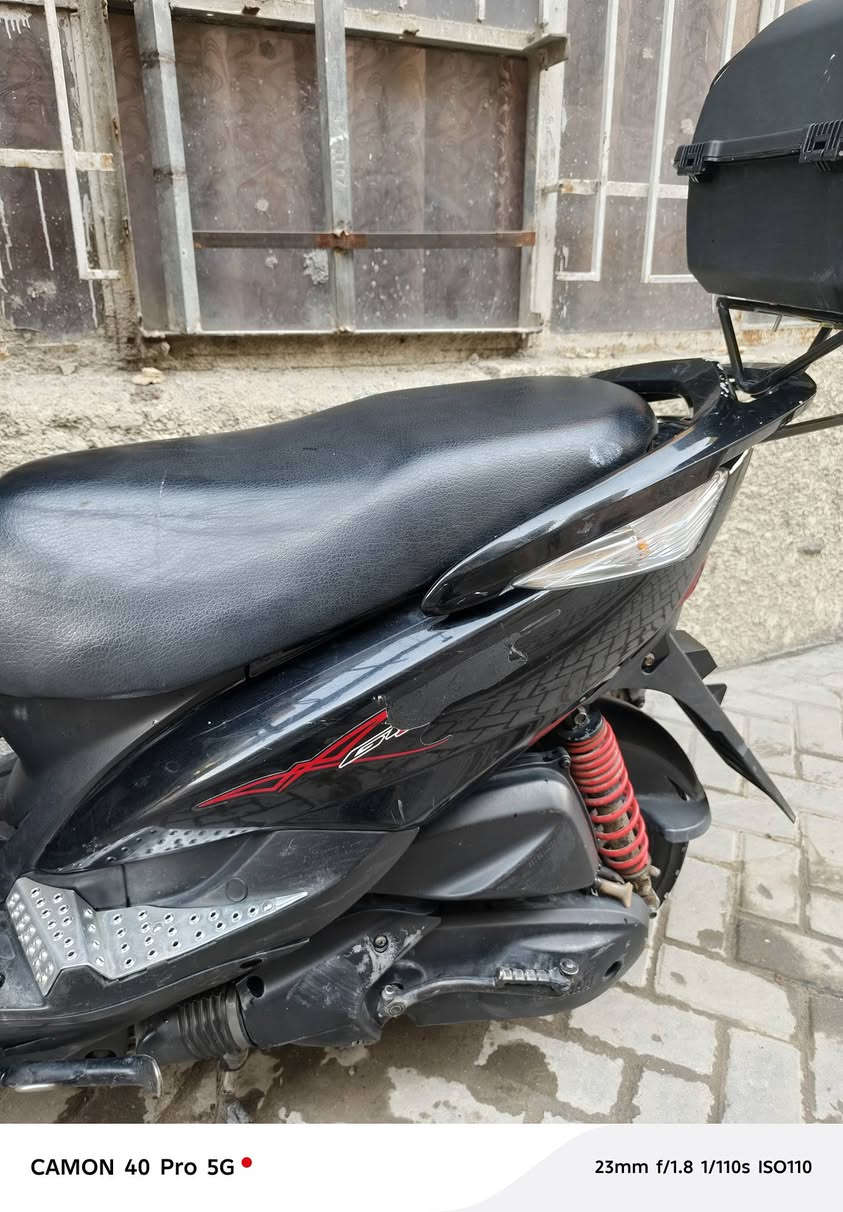 سلام عليكم دراجه ماكس ثعلب دراجه ربه خير من الله مابيه أي نقص دراجه برغي ما مفتوح بل مكانه  سعر ٦٥٠   ***********
