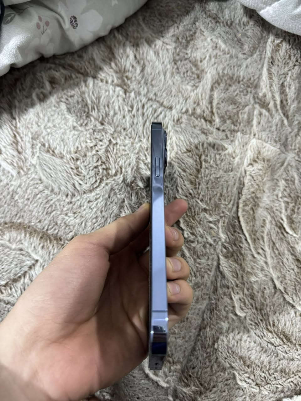 السلام عليكم
‏١٣ برو ماكس 
بطاريه ٧٩ 
ذاكره ٢٥٦ 
شرق اوسط 
كارتون وملحقات كامله 
نضافة الجهاز كدامك
ناصرية مركز 
حي الفداء 
السعر ٦٢٥ وبيه مجال بسيط


**إذا كنت صاحب هذا الإعلان وتريد حذفه لأي سبب، رجاءا أرسل رسالة إلى الدعم الفني**