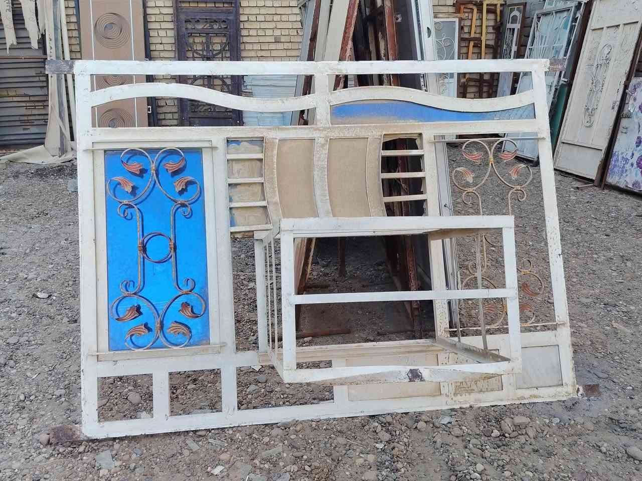 معمل القمه الحديد _اختيارك الأفضل يوجد شبابيج وأبواب  تخم كامل جديد مرتبات سمك2ملم بسعار مناسبه
يوجد كل قياسات
موقع الدجيل محيط قرب بازيخانه 
***********
بادره جياد السلامي
