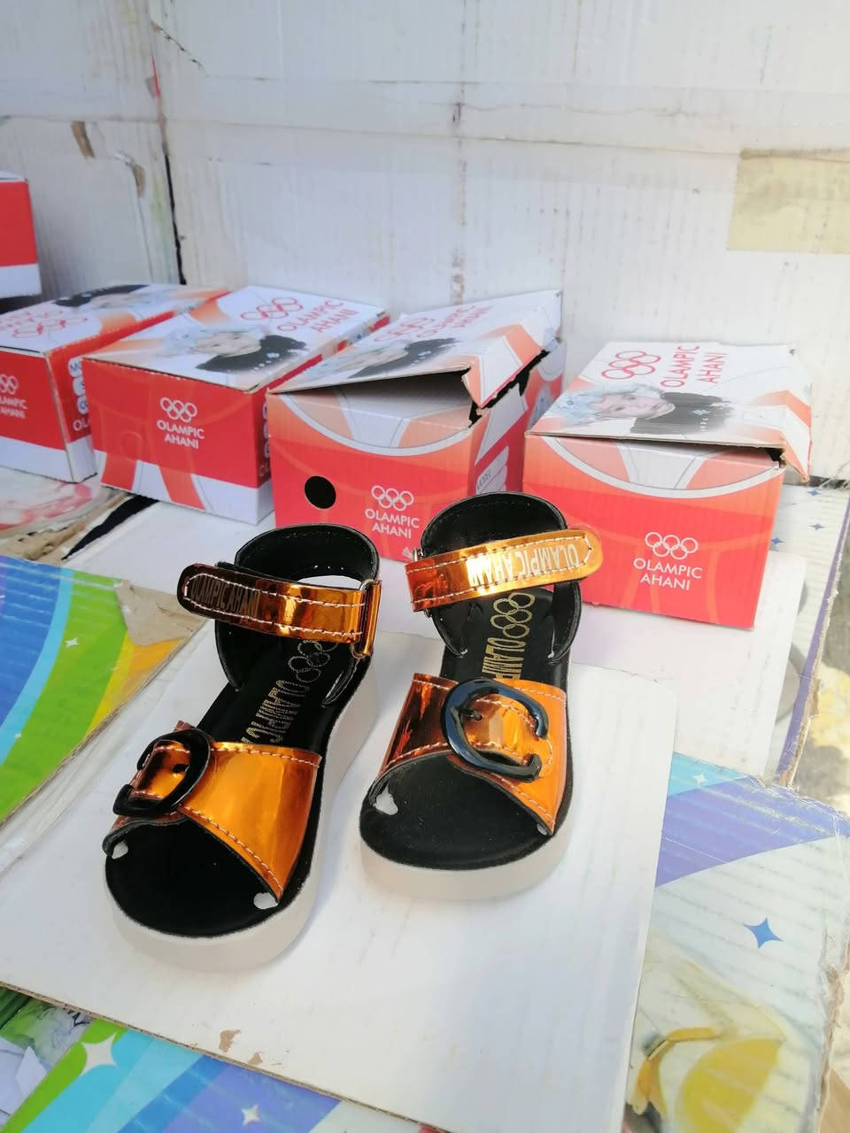 يا الله السلام عليكم رمضان كريم تتوفر لدينا كميه كبيره من جركز اطفال والوان متنوعه واسعار مناسبه جمله فقط  يوجد خدمه توصيل داخل الدوره فقط واصحاب الجمله لكم خصم ، رقم الهاتف الاستفسار ***********
