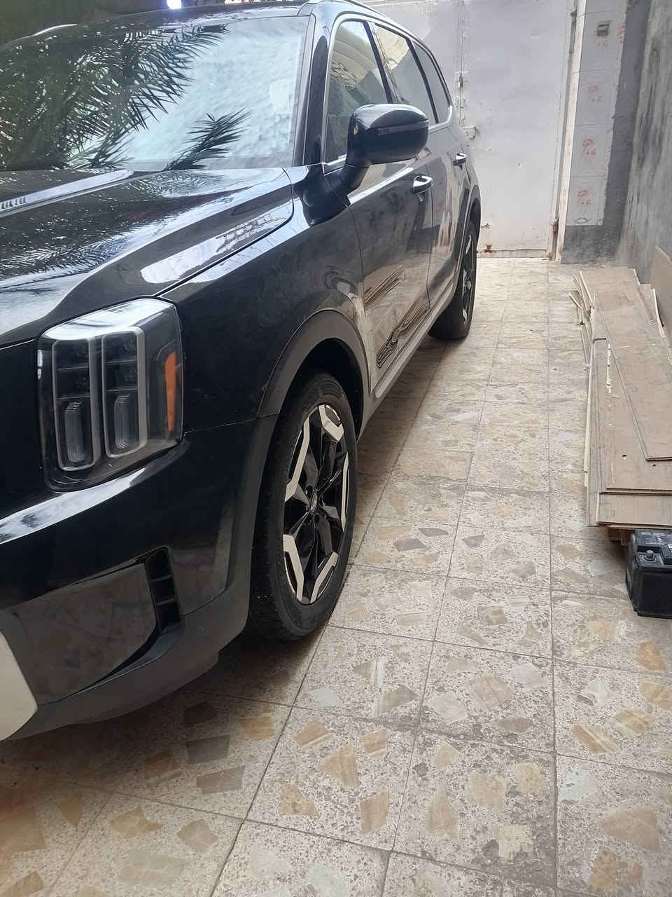 السلا م عليكم. كيا تولورايد ٢٣ مواصفات s بدون تبديل صبغ باب خلف السائق وصبغ نص الصندوق بدون رقم حره سعر ٢٣٥ ورقه ت ***********
