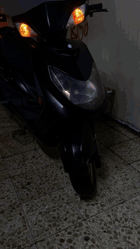 سلام عليكم سكنس فحـل دراجه نضافه مبينه مثل ما بل صوره الدراجه اوراقه كامل صاله نازله من الرمبه 4 اشهر اوراقه و منفيس كامله الدراجه ما بيه اي شيي  تجي اجيب فيتر يفحص و تشوف بعينك /العنوان بغداد مدينه الصدر / رقمي***********
