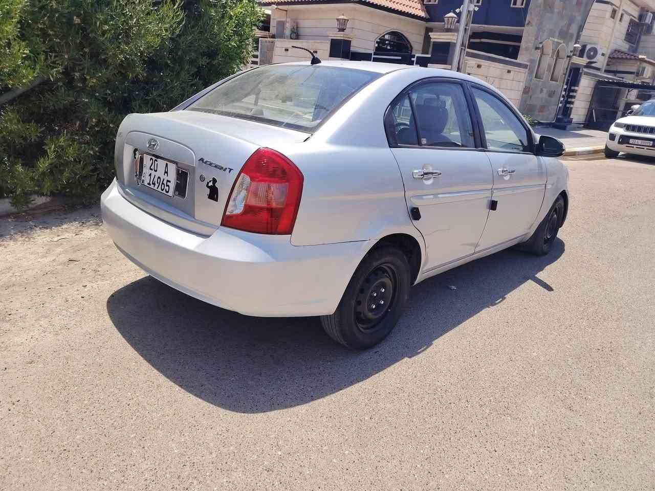 اكسنت فيرنا موديل 2007 خليجي محرك 1600 كير اوتو السعر 65 مكان بغداد *********** بيه صبغ جاملغ وامامي جاملغ خلفي
