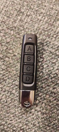 بنك كهربائي • جديد • كمية محدودة