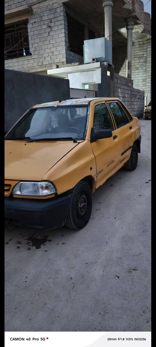 السلام عليكم سايبه موديل 11 المكينة جديده وكير جديده مصفره هيه وغرامات سنويه 27 تخم  تايرات باتري جديده كهربائي شغاله شواصي بس واحد بيه الحيم مكاني بغداد الجزيره السعر 21 وبيه مجال ***********
