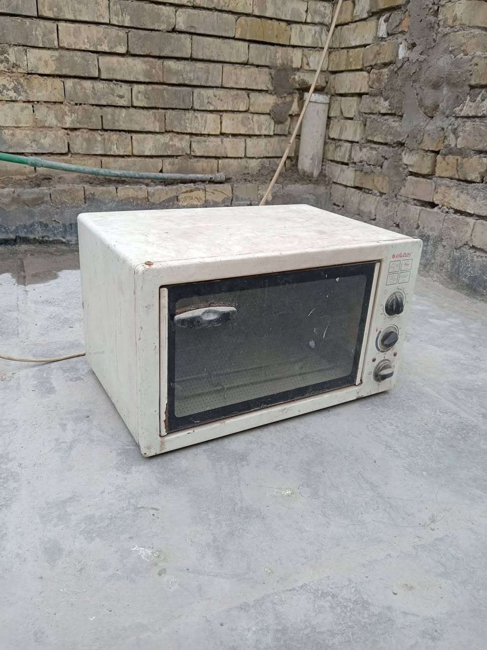 للبيع كلشي بسعرها هذا رقمي ***********
