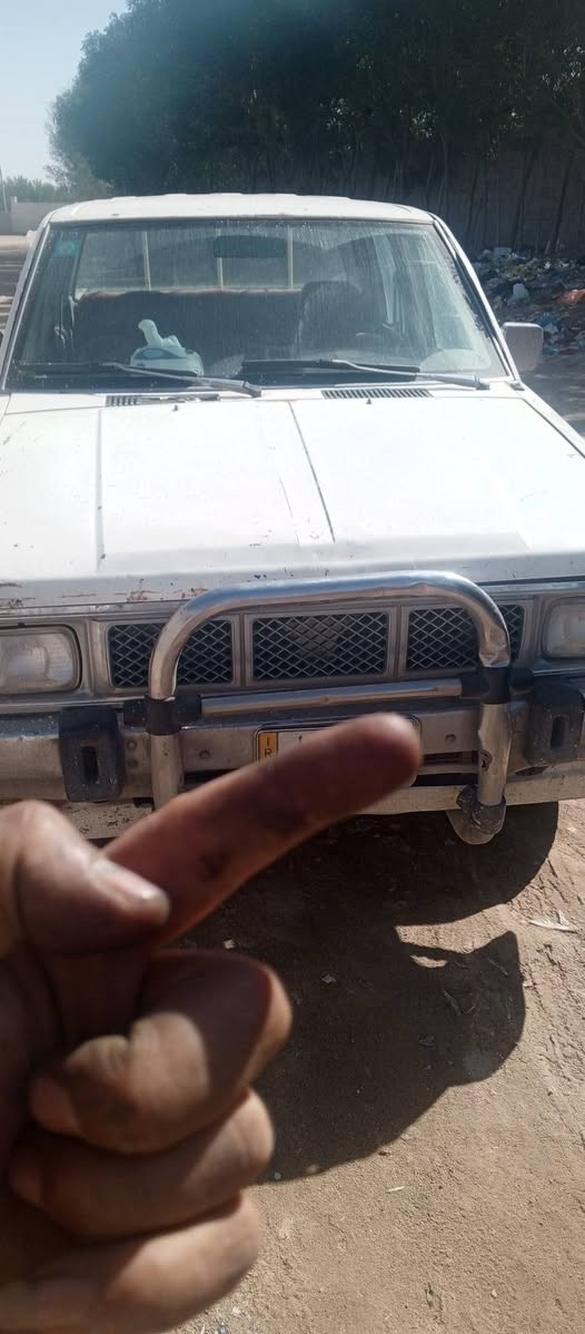 سلام عليكم
نيسان موديل 88
محرك كير خير من الله هزه جديده حداديه قبل شهر 
ديالى  رقمها راعيها بالكوت تحويل ثاني  السعر27
***********
