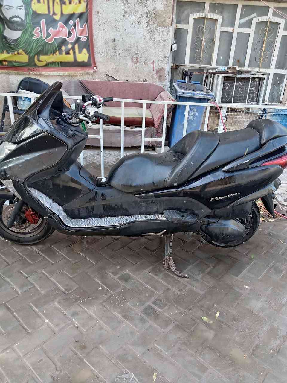 السلام عليكم دراجه فورصه صفر ثمانيه عميه بصمه شغاله بيها نقص واتر بم مي وخلل بلشحن بيع ع موجود أو مراوس بغداد مدينه الصدر قطاع ٢٦ سعر ٤٥٠
رقم الهاتف/***********
