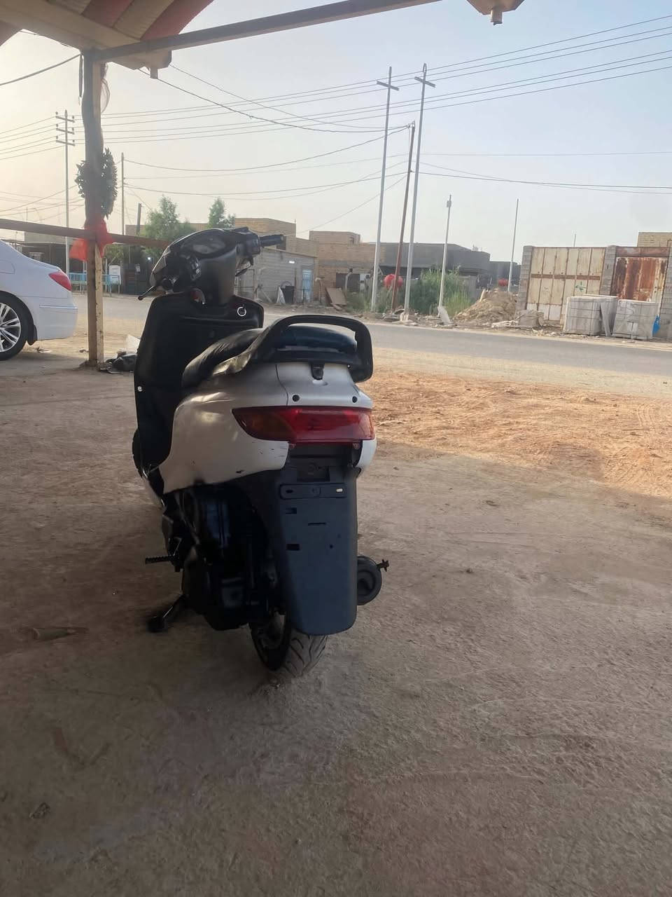 السلام عليكم فراشه للبيع
نضيفه وحلوه وشغاله الدراجه شوفت عينك 
شرط شلعه ومعدل ونعومه الدراجه مفتوحه مره وحده بس 
ما عوزه شي 
السعر ***********
