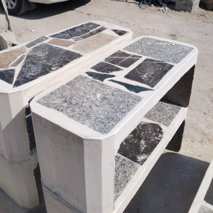 ​🏗️ مجمّع ومقاولات "أبو حسين" للتجهيز والإنشاءات 🏗️
بعون الله، نعلن عن استعدادنا التام لتجهيز وتنفيذ كافة الأعمال الإنشائية بأعلى المواصفات:
​🛠️ قسم المقاولات العامة:
​نحن مستعدون لاستلام كافة مشاريعكم ( كرستة وعمل )، وبإشراف مباشر لضمان الدقة والمتانة في التنفيذ.
​🧱 قسم التجهيزات الإنشائية:
​كاشي: بكافة أنواعه ونقشاته العصرية.
​بلوك: بلوك كهربائي أوتوماتيك (درجة أولى) للمشاريع والمنازل.
​أشتايكر سطح: متوفر قياس (80×80) سم.
​أشتايكر تخصصي: للكهرباء، الدوائر الحكومية، والمشاريع قياس (60×40) سم.
​مقرنص: بكافة الأشكال والألوان لتبليط الساحات والممرات.
​بايات درج: نظام "تعليك" بتصاميم مميزة.
​ديكورات حدائق: سندانات، مصاطب جلوس، وكافة مستلزمات الحدائق.
​📞 للتواصل والاستفسار:
​للحجز أو الاستعلام عن الأسعار، يرجى الاتصال بـ أبو حسين على الرقم:
➡️ ***********
​📱 متوفرون أيضاً على واتساب لنفس الرقم.
​مستعدون لتجهيز المشاريع الكبرى والدور السكنية.. دقة في المواعيد وجودة في العمل.
