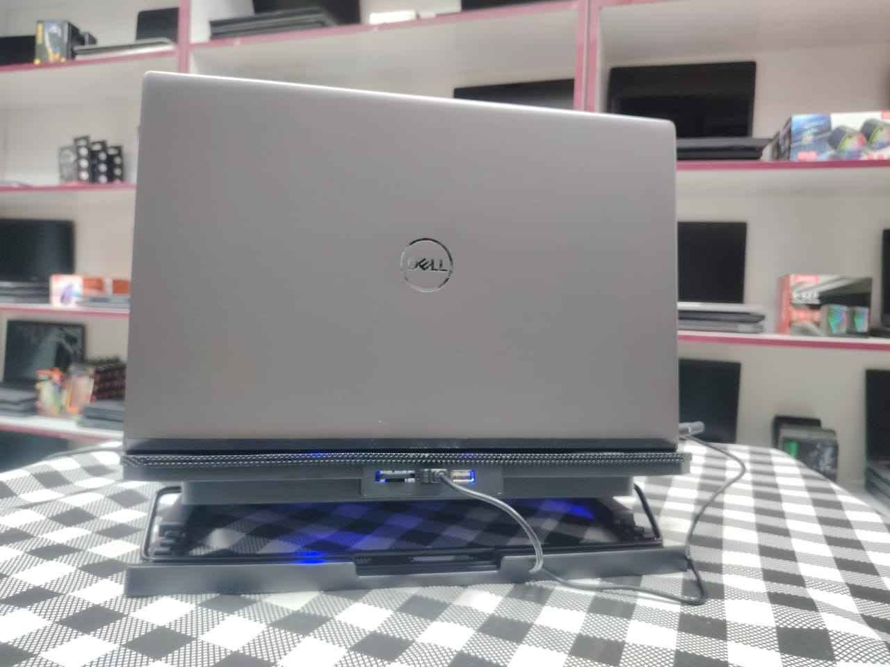 💻 Dell Vostro 7500 | وحش الألعاب والتصميم والأداء العالي
🛠 المواصفات التقنية:
المعالج: Intel Core i7 (الجيل العاشر) فئة H عالية الأداء (مثالي للمهام الشاقة والألعاب).
الذاكرة العشوائية (RAM): 16GB DDR4 (لسلاسة فائقة في التنقل وتشغيل أضخم البرامج).
التخزين (SSD): 512GB SSD M.2 (مساحة كبيرة وسرعة فائقة في نقل البيانات).
كرت الشاشة الخارجي: NVIDIA GeForce GTX 1650 Ti 4GB (كرت منفصل قوي جداً للألعاب، المونتاج، والبرامج الهندسية).
كرت الشاشة الداخلي: Intel UHD Graphics (يصل إلى 8GB مع الرام).
الشاشة: 15.6 إنش بدقة FHD (1920×1080) لألوان واقعية وتفاصيل حادة.
💰 السعر:
715,000 دينار عراقي فقط!
🚚 العرض الخاص:
التوصيل مجاني لجميع محافظات العراق! 🇮🇶
📞 للحجز والاستفسار:
يمكنكم عبر الواتس آب على الرقم:
📱 *********** الهندية, كربلاء
