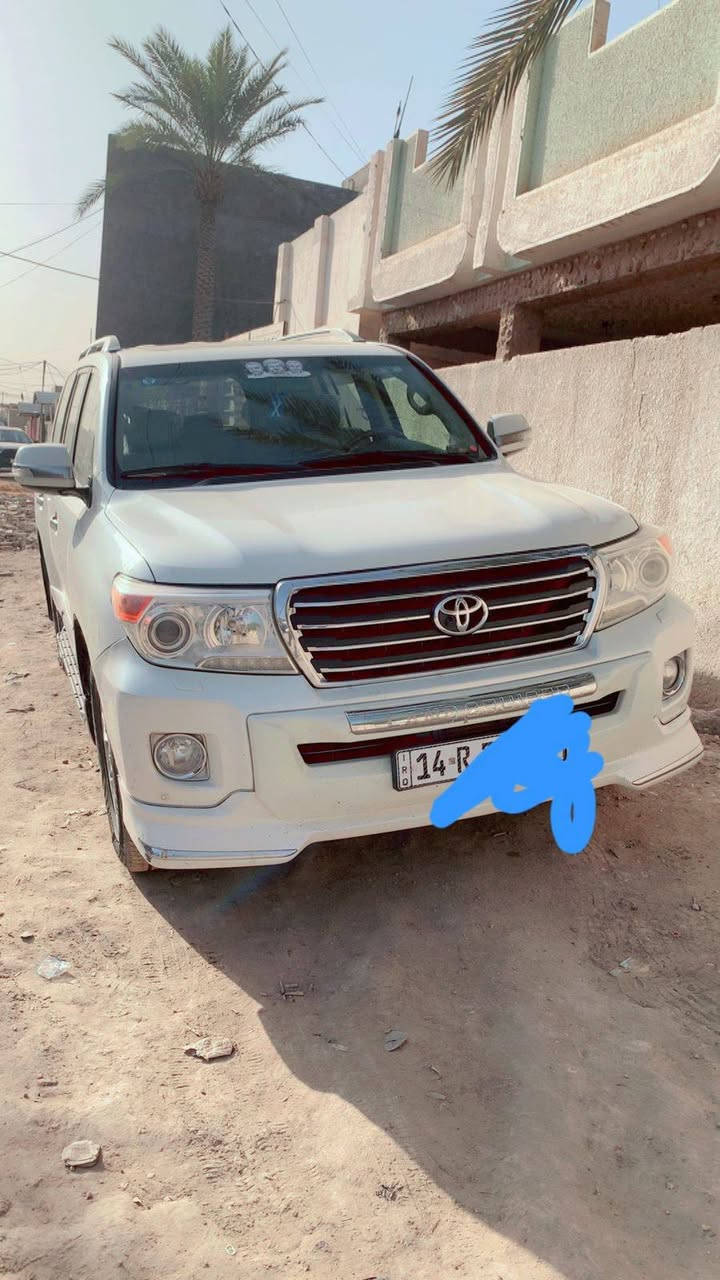 ل
لاندكروز 2014 كفاله. بيع او مراوس بموديل احدث ***********
