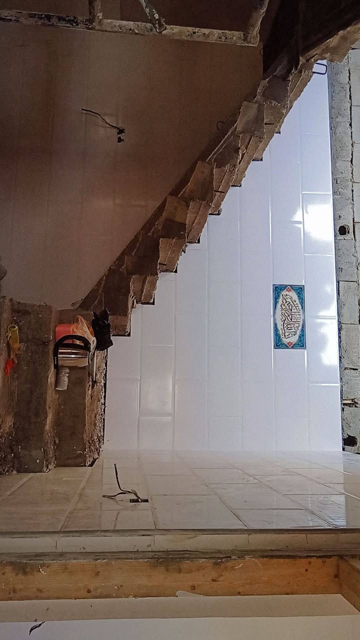 كادر خلفات تطبيك ارضيات وجدران سيراميك بورسلين كاشي مرمر دروجا داخل بغداد الرقم ***********
