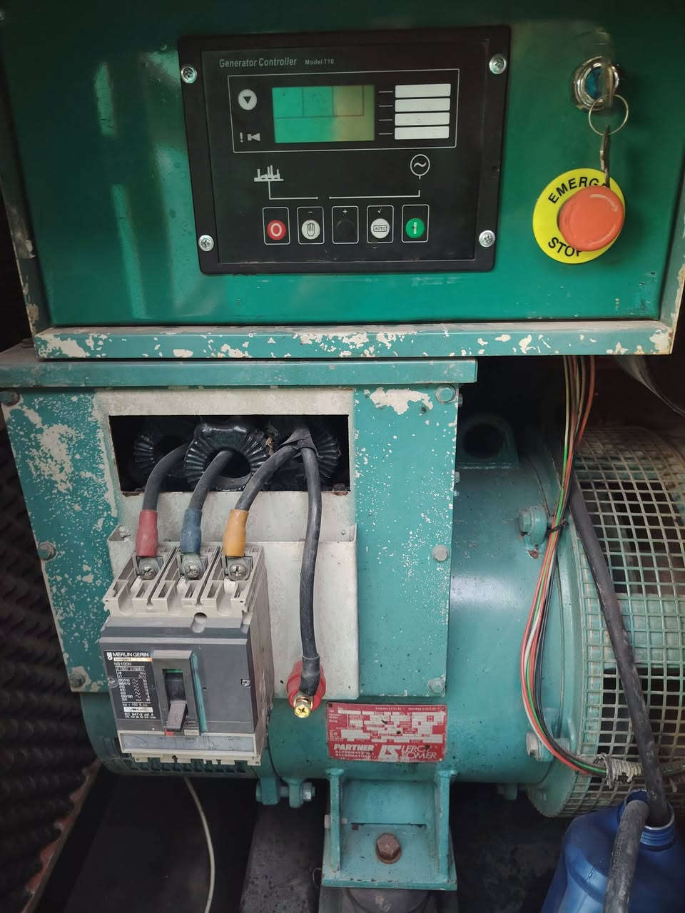 سلام عليكم بيركنز 4سلندر سوبر نضام حماية كامل تشغيل أو إطفاء ذاتي مكينة مشتغل داخل العراق نضافة 80٪
65 KVA
كاتم نسبة الكتم 70٪
زورنا في موقعنا ديالى بعقوبة الصناعة الثانية مقابيل نهاية حي المعلمين
للاستفسار الاتصال على الأرقام التالية
***********
***********

من الله التوفيق للجميع
