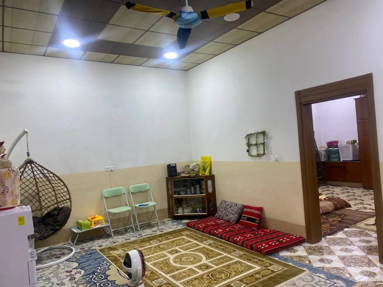 دار للبيع

موقع: واحد اذار قرب فلكه اولا شارع 20متر 

مساحه: 100م +فظله60م واجهه 8م

بي وارد شهري 500 

السند :طابو صرف 

——————————————————————————

للاستفسار اتصال ع رقم 

***********

***********
