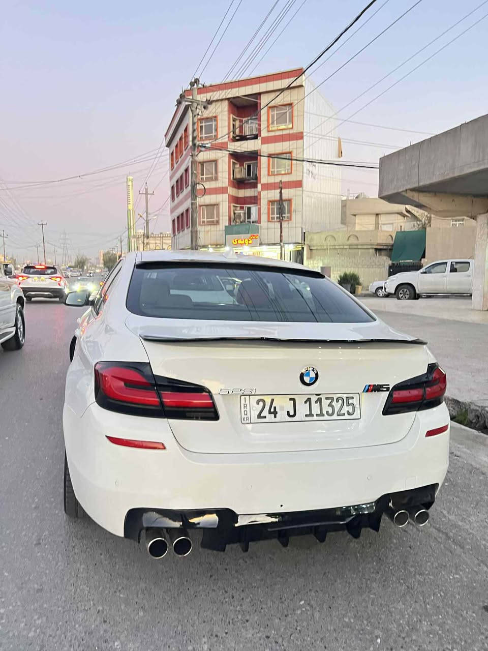 Bmw F10 2011 528i
خليجي وكالة عروش 
محرك ٦ سلندر نوزل قصير 
قطعتين صبغ بدون 
مكان اربيل 
سعر 157 ورقة مجال 
رقم صاحب سيارة ***********
واتساب موجود أربيل, العراق
