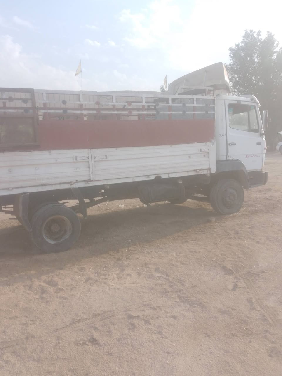 للبيع مارسدس البةموديل 91المكان بابل السعر مناسب التواصل على الواتساب***********
