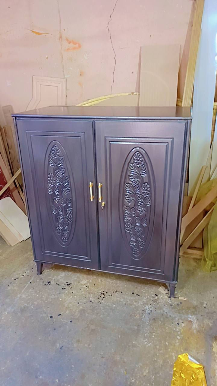 كنتور خانتين
سعره 125وبيه مجال بسيط 

للاستفسار الاتصال على رقم الهاتف 

***********

عنواني ناصرية تقاطع رايات
