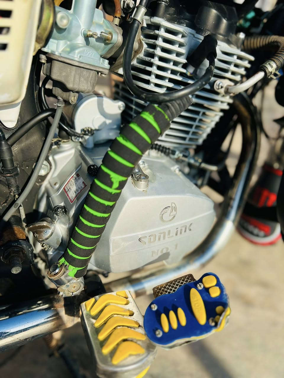 السلام عليكم مكلف بنشر❗️
دراجه سيفان 22نضافه فوول ماعايزها  شي شقل وطلع
صاحب الدراجه👇🏻
‭٠٧٧١ ٤٢٢ ٣٥١٣📞
