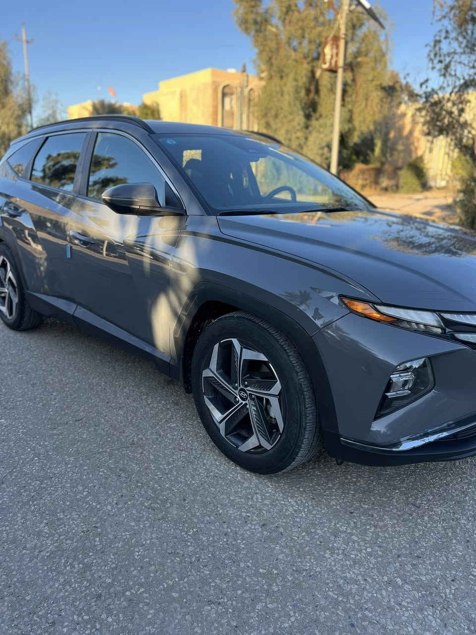 توسان بدون ايرباك 2024  

الون سمنتي 
رقم بغداد بسمي 

 فتحه.  كشن كهرباء. مكينه 2500. جلد.   شاشه جبيره   وباقي المواصفات المعروفه 
  
السعر. 218.   وبيهه مجال بسيط جدا 

الحادثه بنيد مصبوغ نصه   ليبل واحد السياره وبيهه مكانين تكحيل بسيطات ممبينات.   صور الحادث داخل المنشور 

مكان السياره بابل مسيب سده الهنديه 

***********
