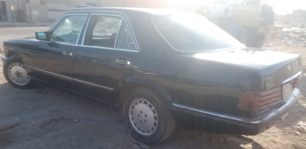 السلام عليكم مارسيدس رئاسي موديل ٨٨ محور مكينة ياباني ٣٠٠٠ جديدة وكير واكسل مكفولات رقم بغداد تحويل مباشر السيارة عوزه شوية ترتيبات السعر ٣٥ وبيه مجال بسيط المكان بغداد للاستفسار ***********
