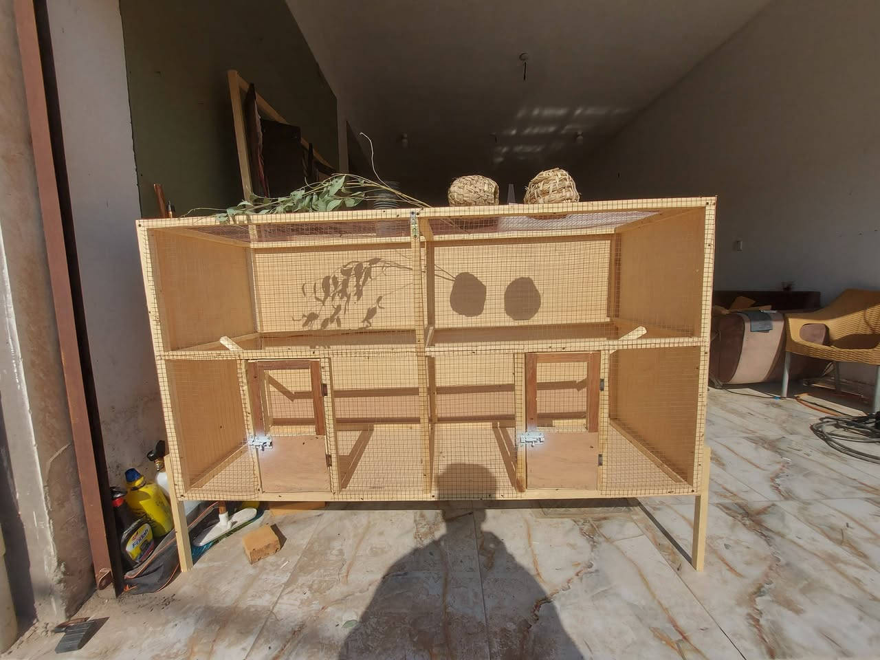 السلام عليكم
اغراض للبيع كلمن وسعرة بيع مستعجل اسعار جدا مناسبة
ميز شاشة بي خزن عدد ٥
نص تخم جديد ممستخدم وديوان مستخدم
عارضات اثنين
كرسي ثلاثي وكرسي كاشير
ميز كاشير اثنين
قفاصه عدد ٣
الشراي يجي خاص او الاتصال على الرقم
***********
